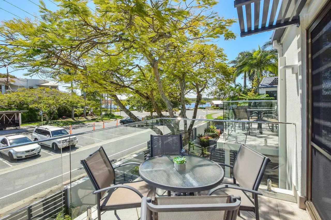 ****  Noosa Place Resort Noosaville Australia